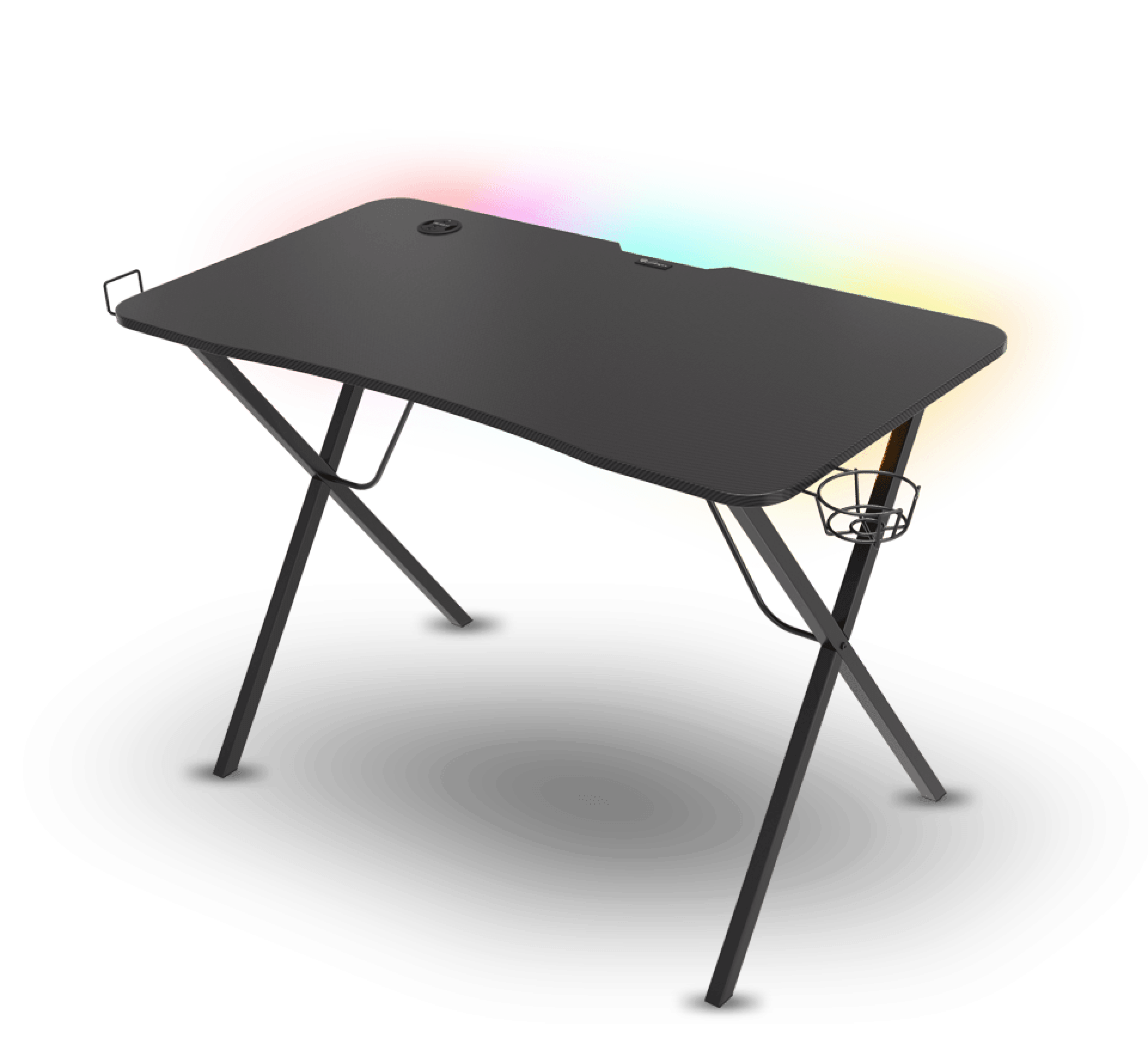 Bureau de jeu noir avec éclairage RVB sur le bord, doté d'un trou de gestion des câbles et de deux porte-gobelets.