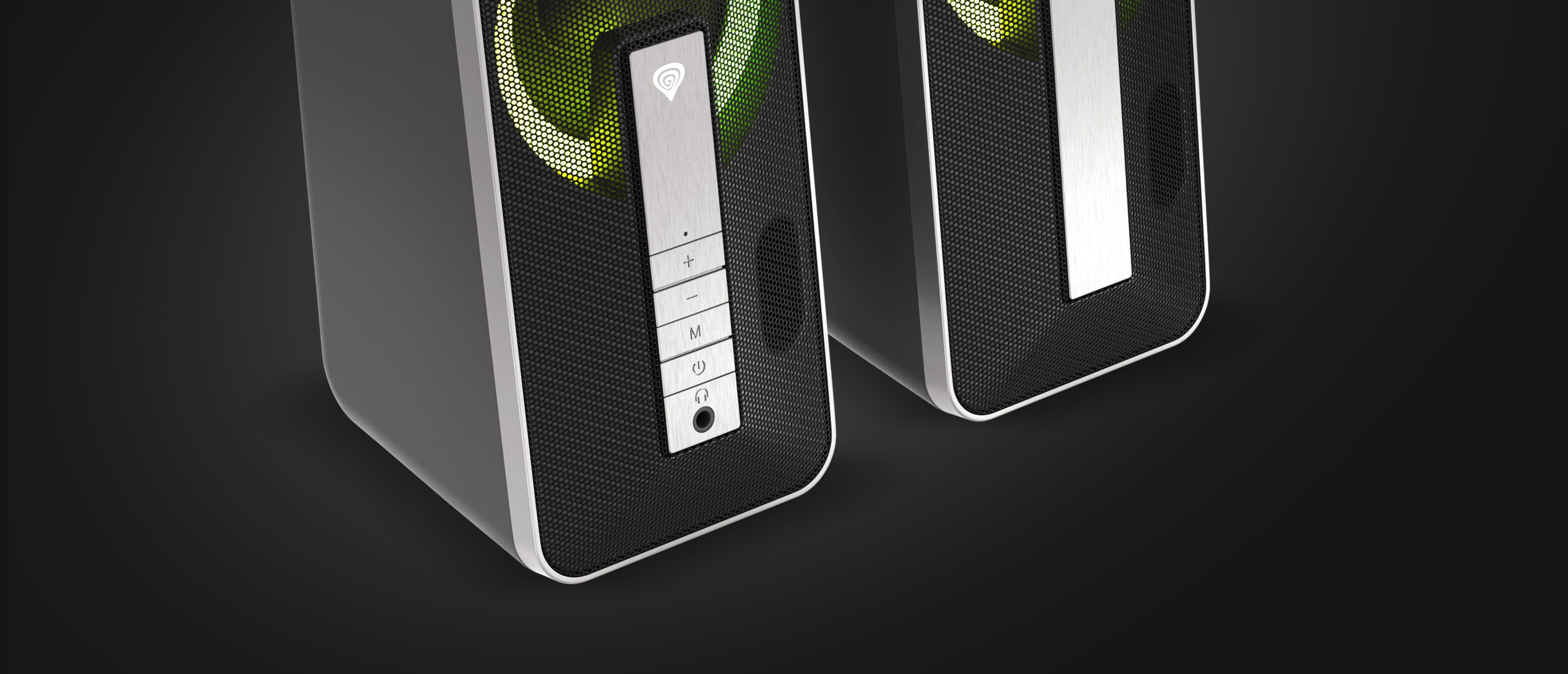 Enceintes Bluetooth noires avec éclairage RVB et boutons de commande à l'avant, mettant en valeur un design moderne.