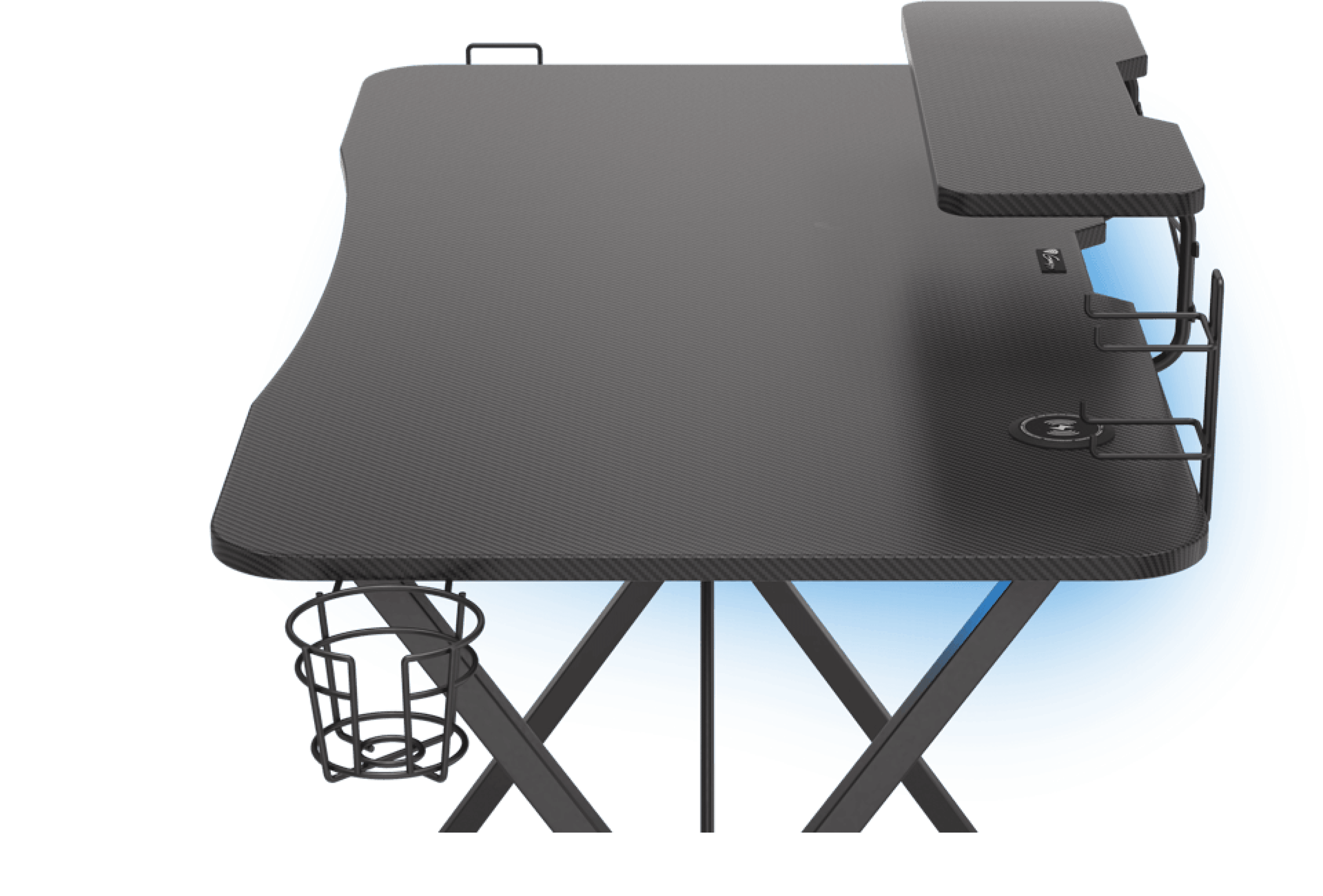 Bureau de jeu noir avec éclairage RVB, doté d'un plateau incurvé, d'un porte-gobelet et de crochets pour accessoires pour l'installation du jeu.